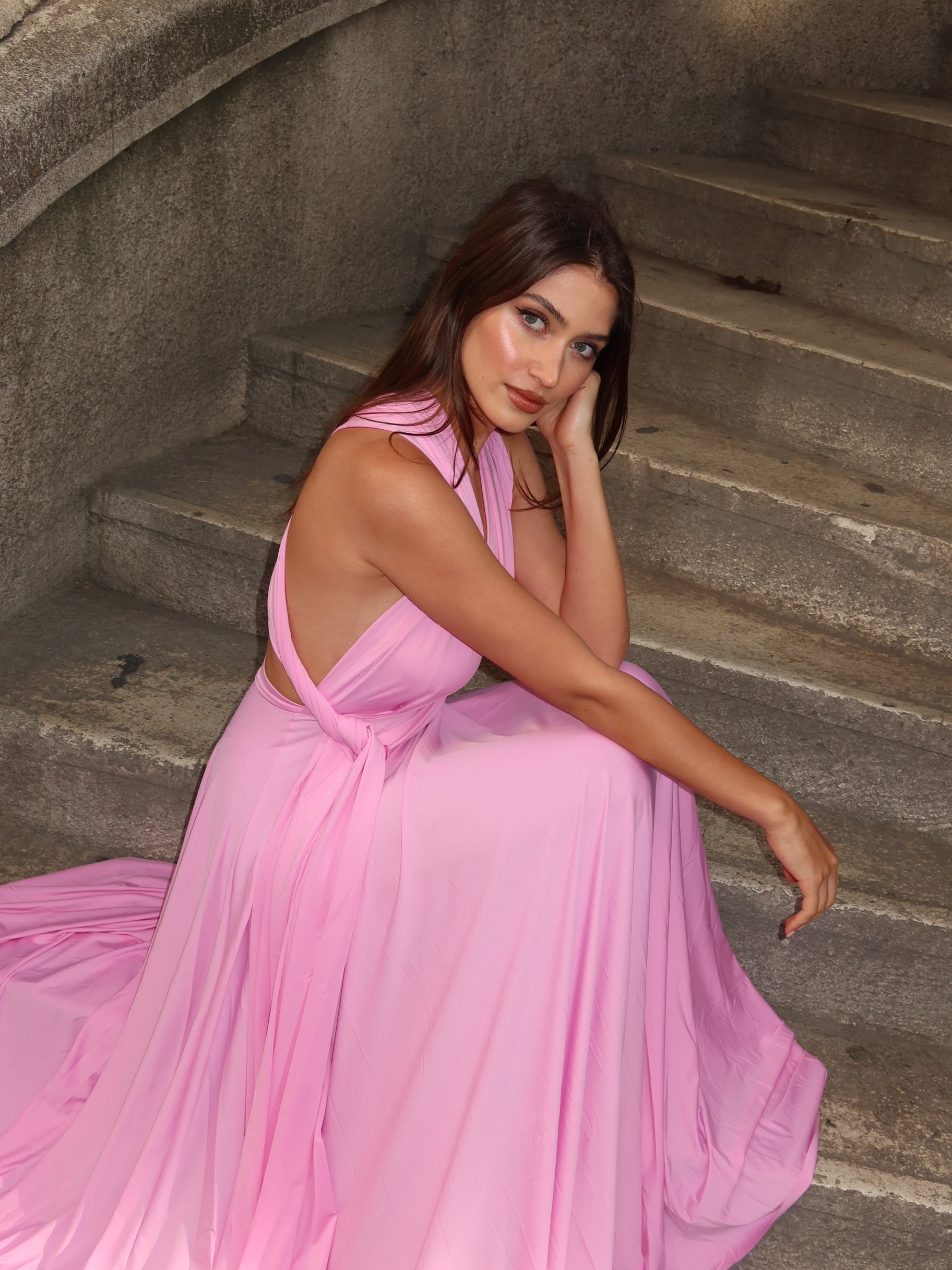 Pembe Elbise