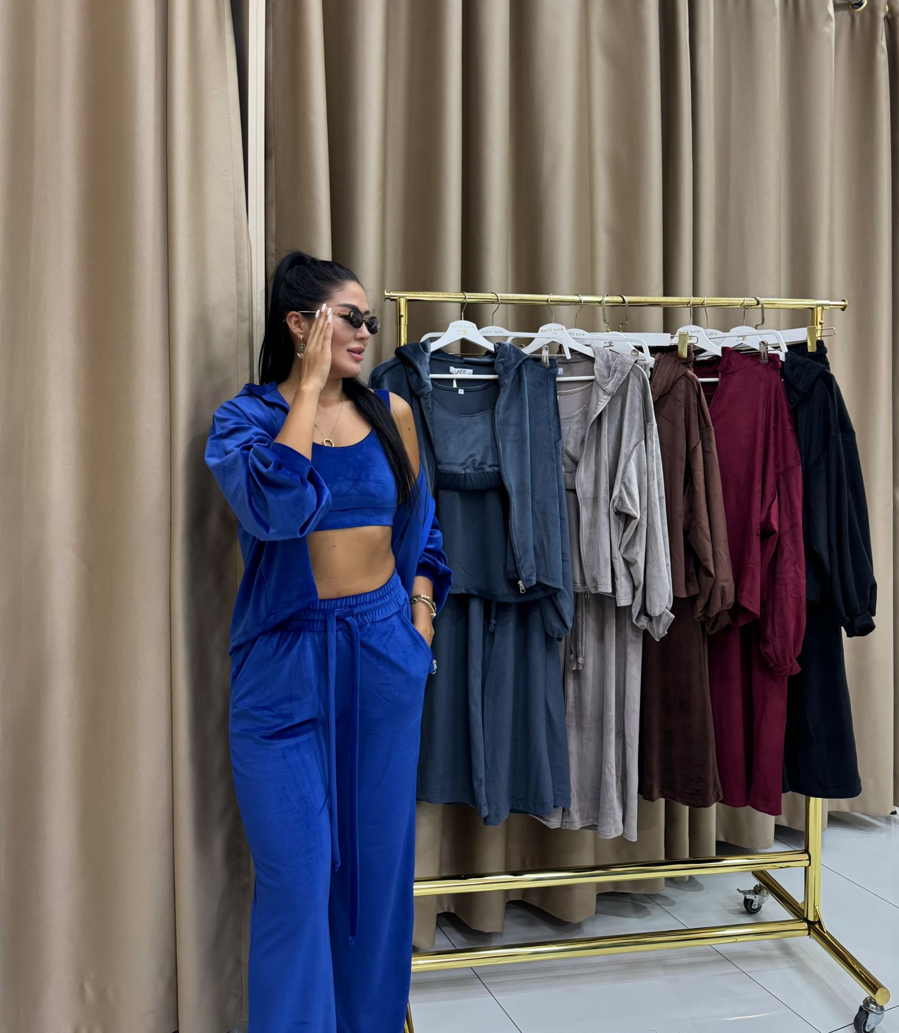 Üçlü Fransız Kadife Takım